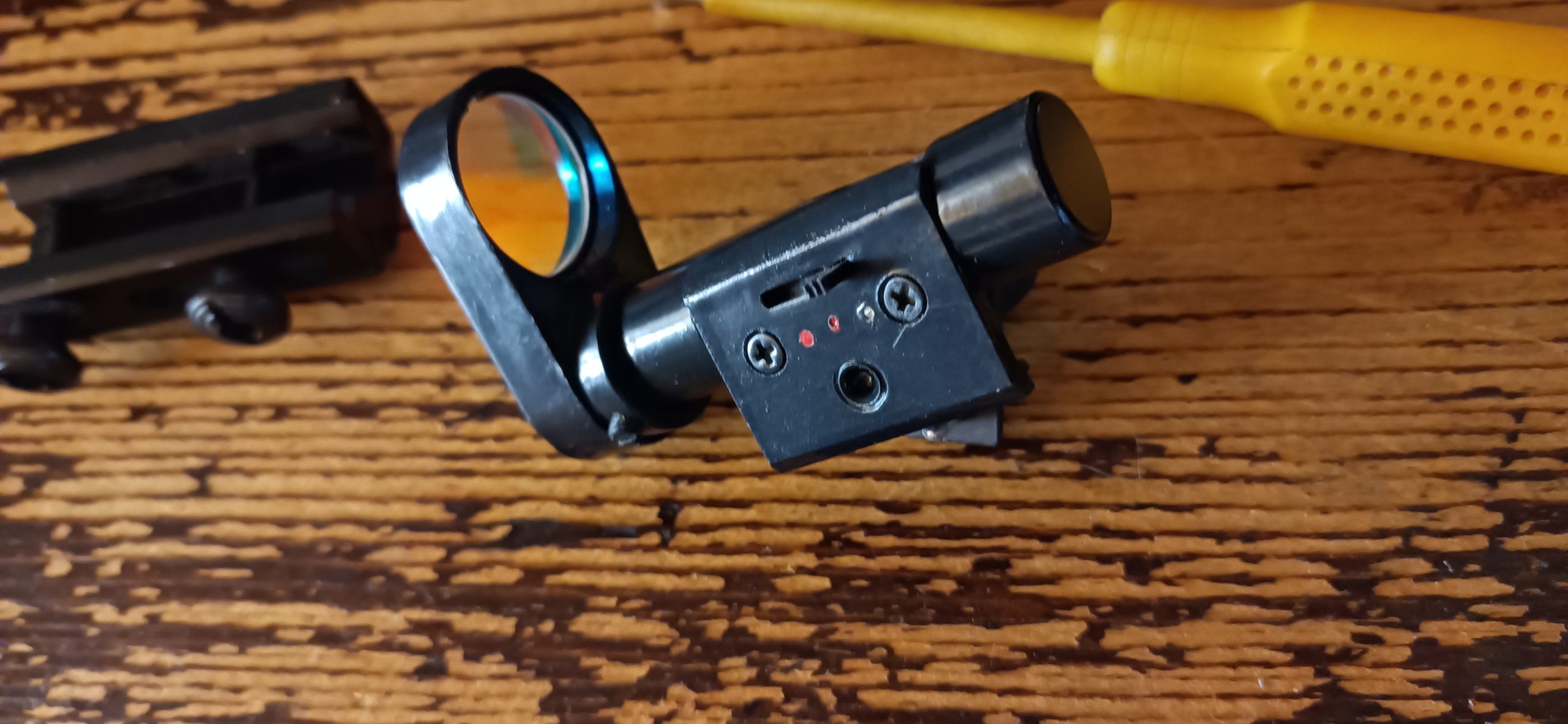 Viseur Point Rouge type Soviétique sur-élevé