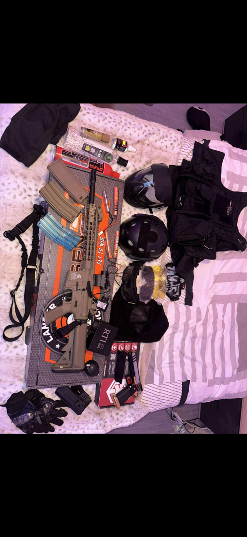 Matériel complet d’airsoft prêt à jouer