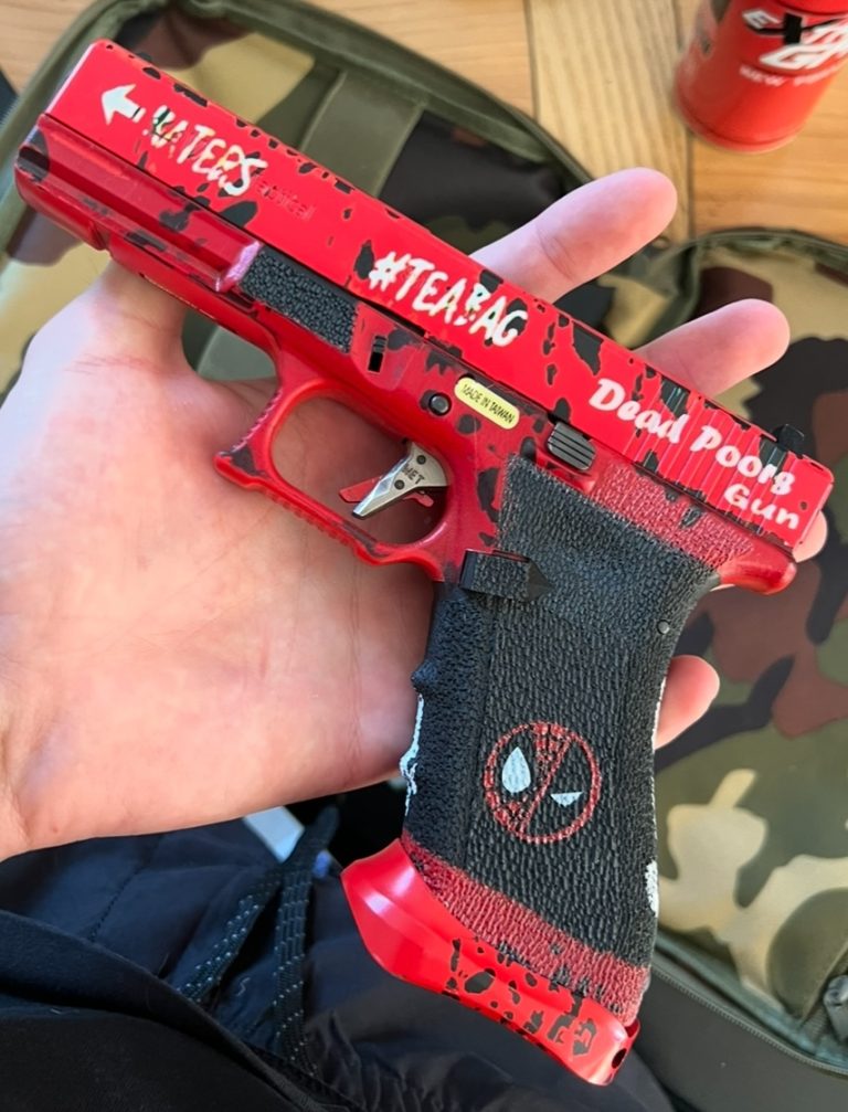 Glock 17 Deadpool