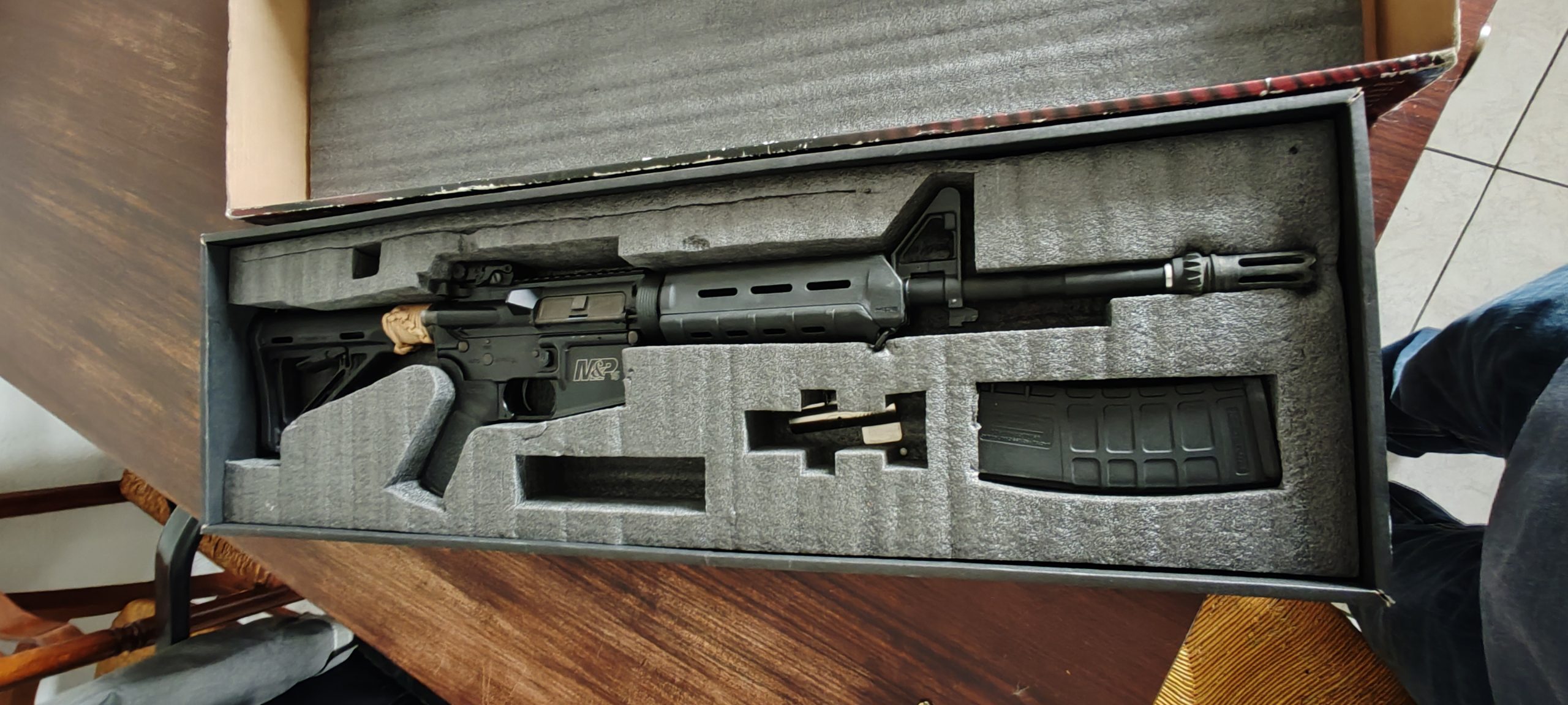 Arrêt de la discipline ventes de 2 m4