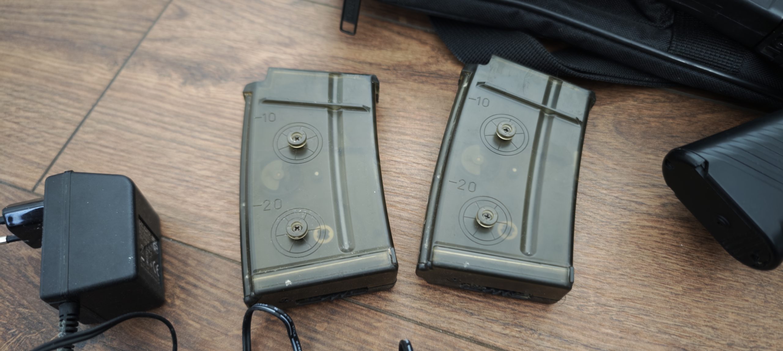 SG 552-1 Commando + accessoires