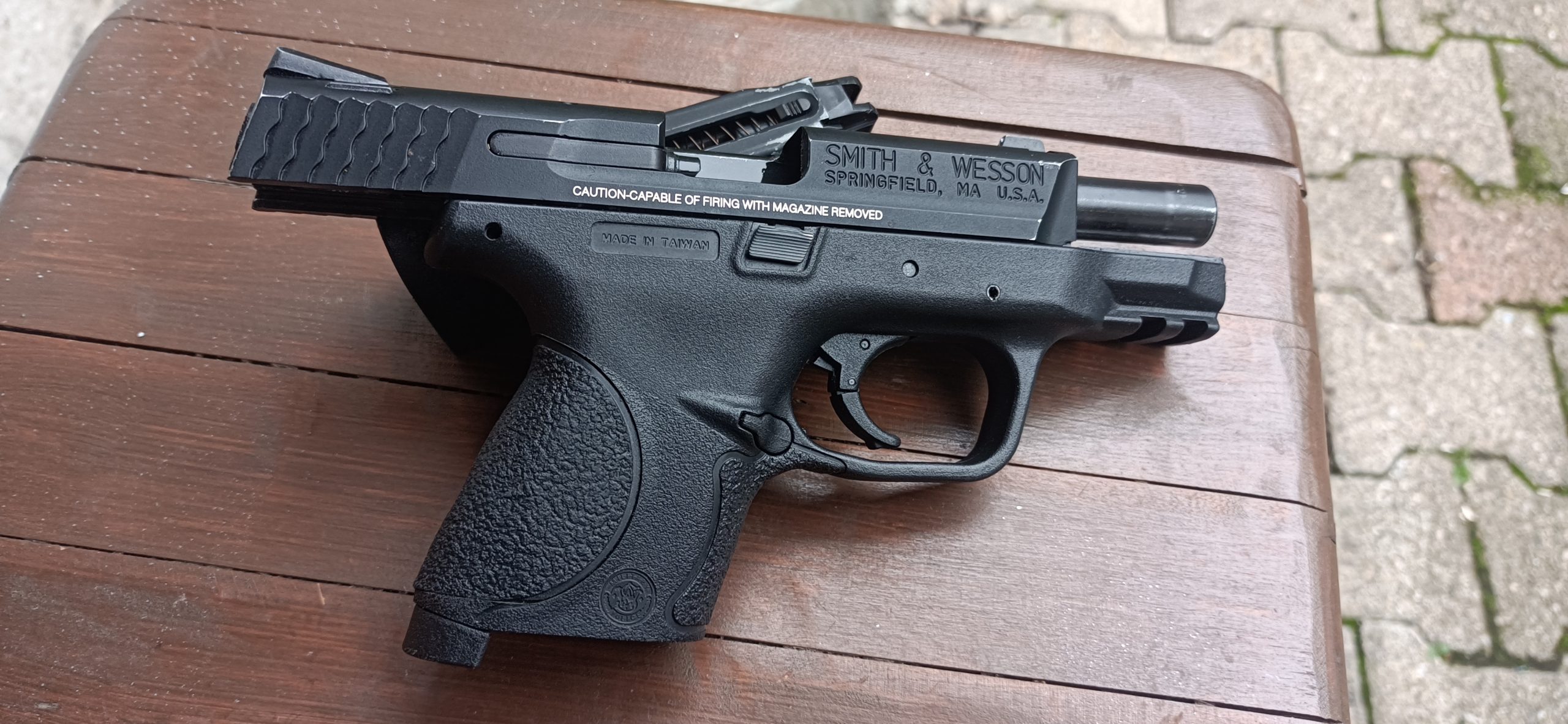S&W – M&P9c