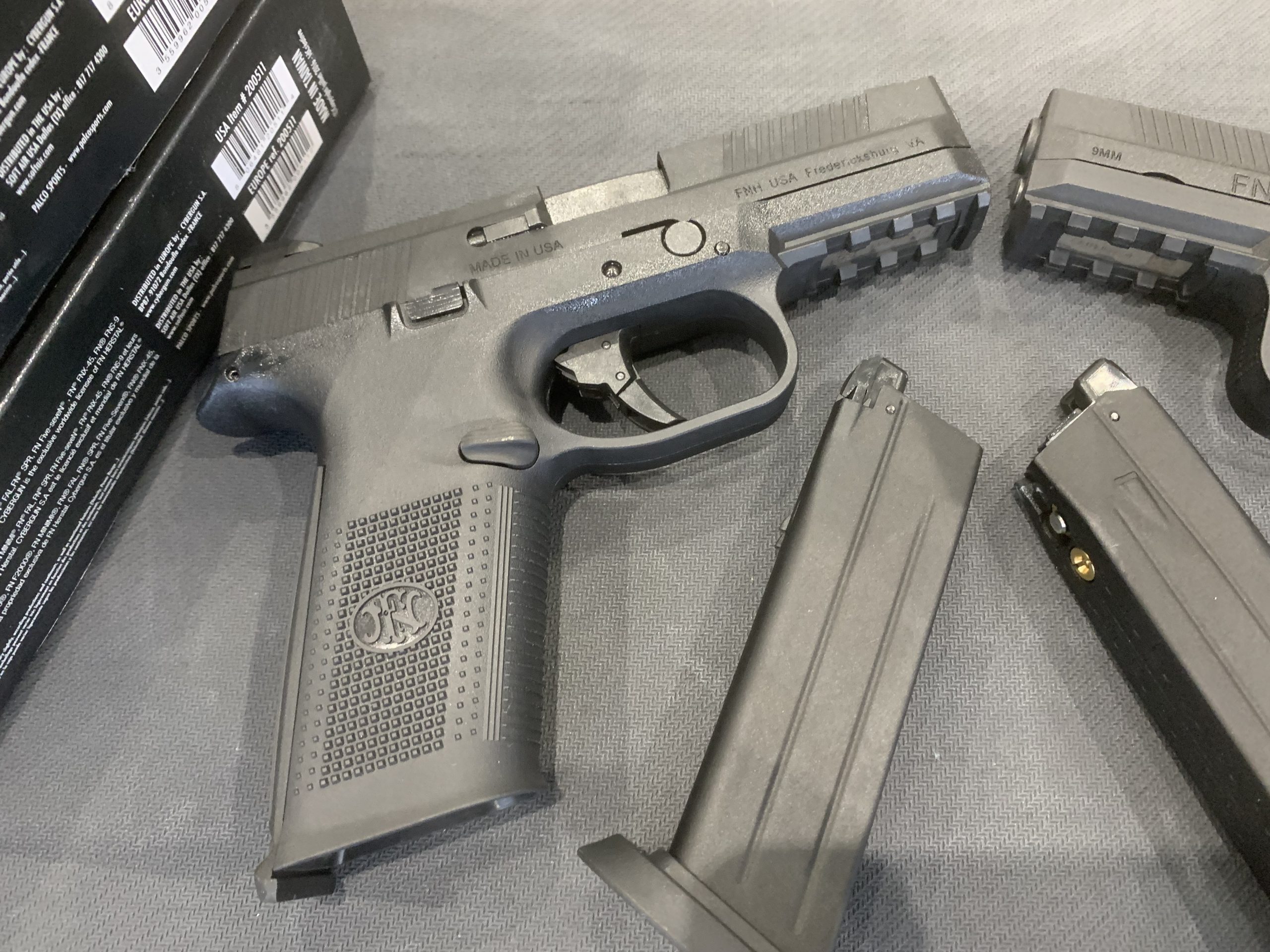 Pack x2 VFC FNS-9 Noir GBB gaz Blowback