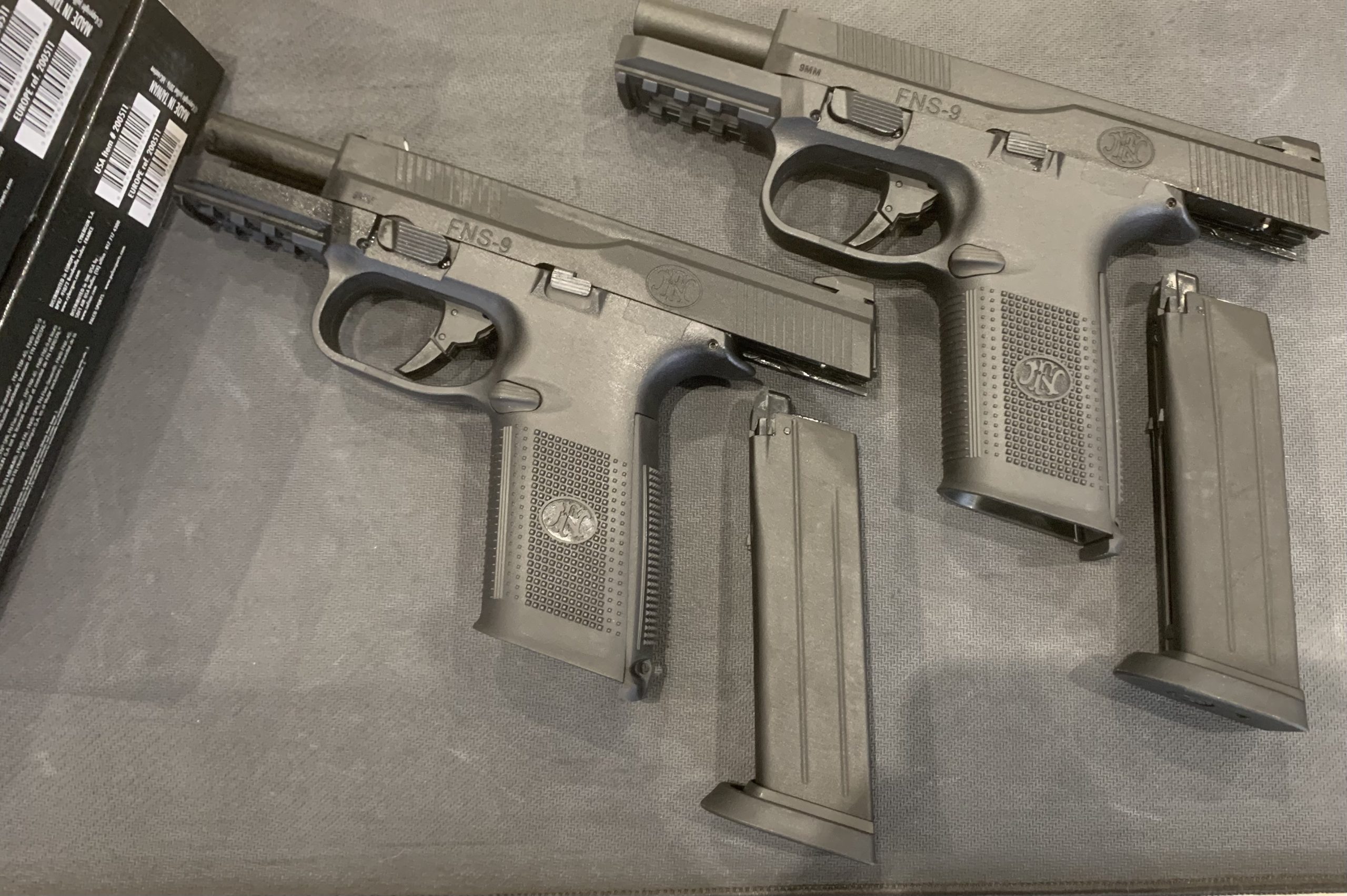 Pack x2 VFC FNS-9 Noir GBB gaz Blowback