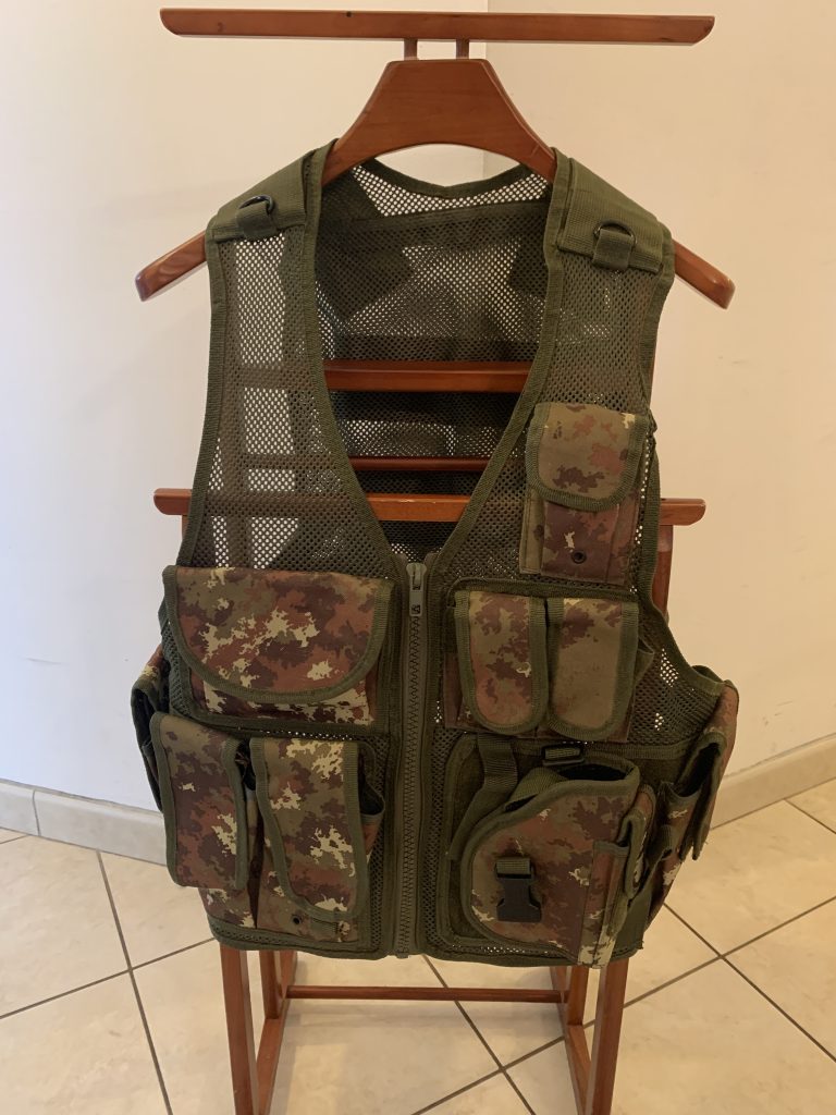 VENDS GILET TACTIQUE