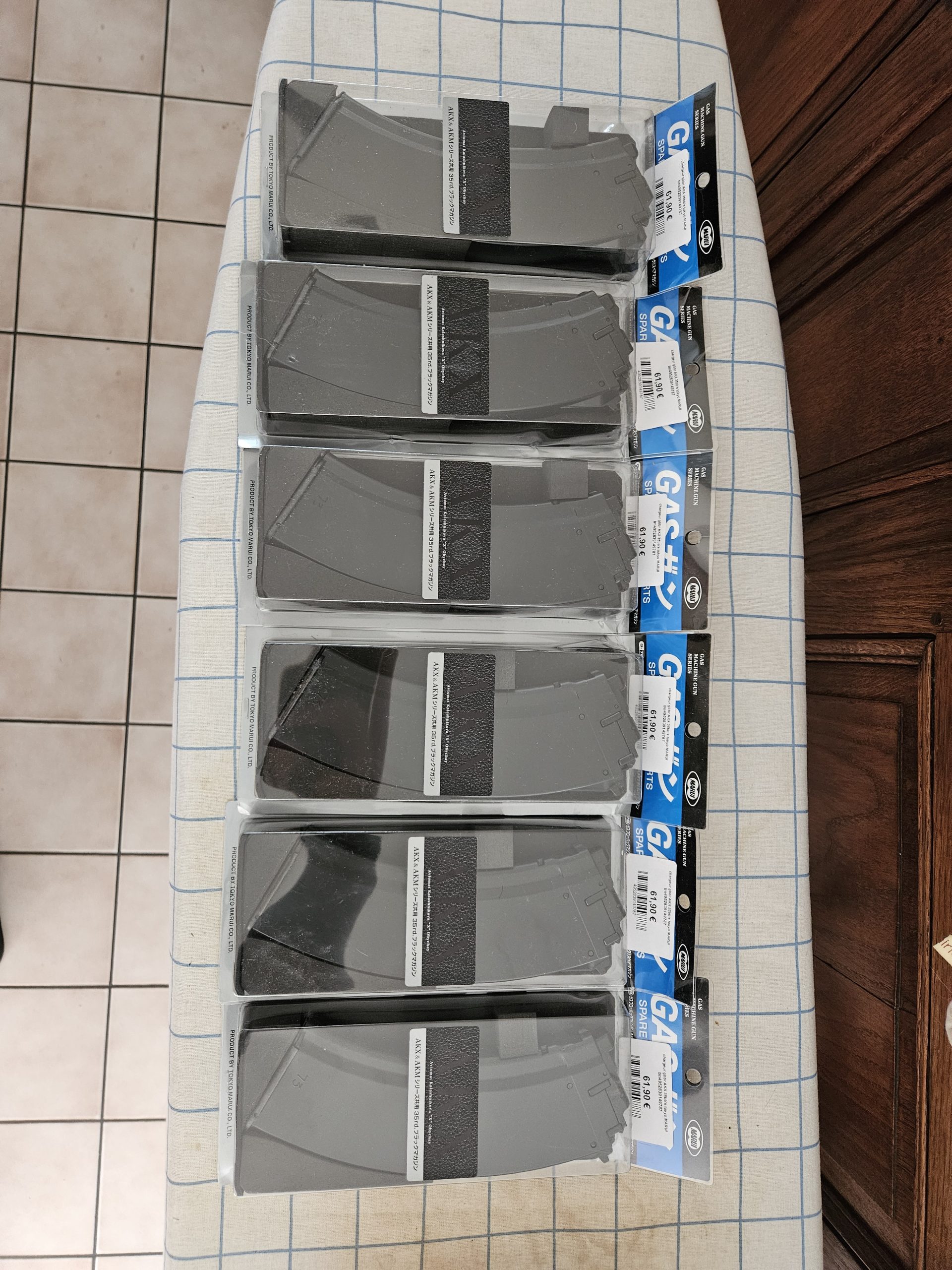 6 Chargeurs akx