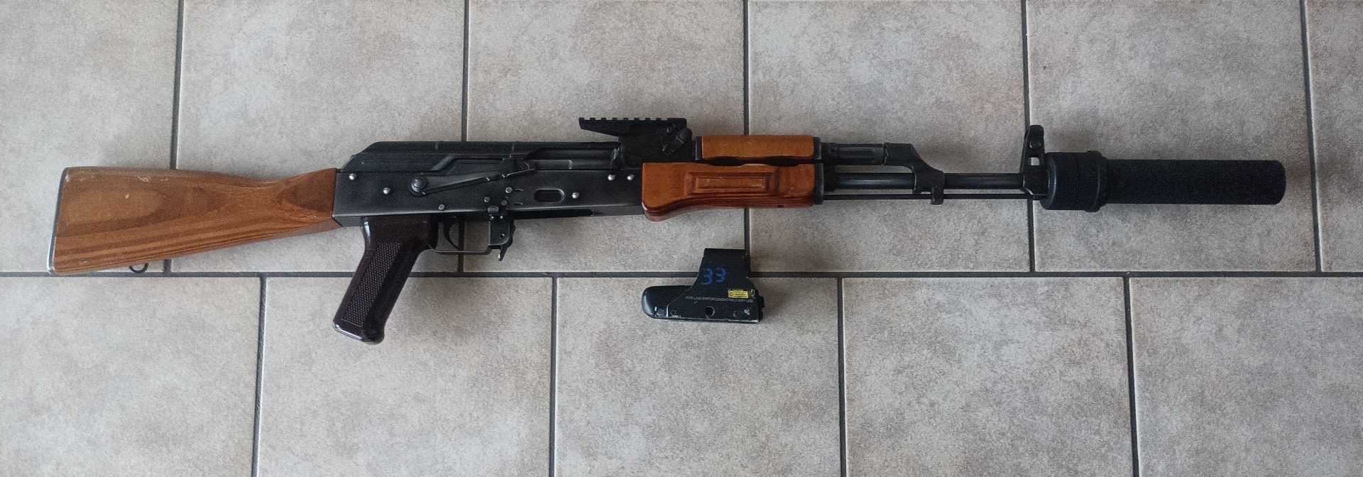 Akm inokatsu, Bushnell custom eotech 551