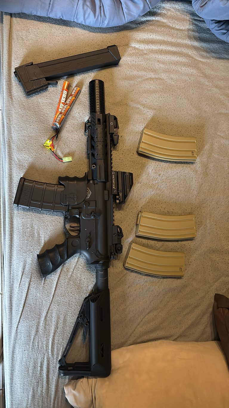 M4 src +chargeur