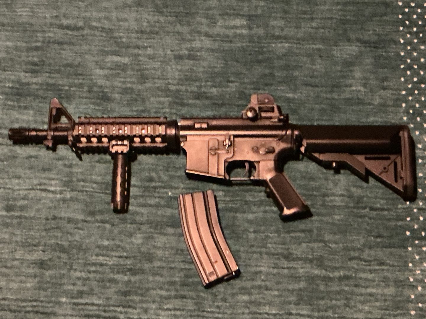 CM002