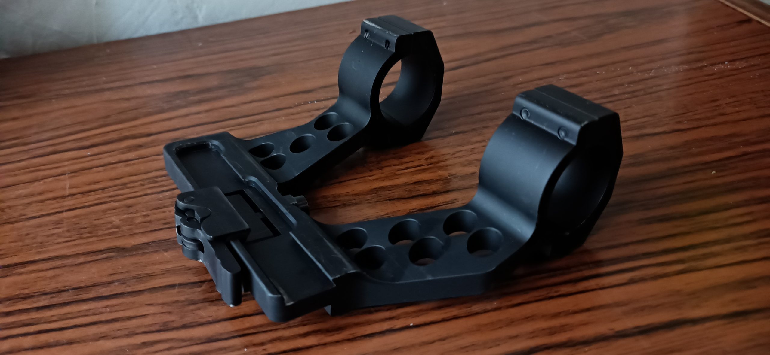 Montage Rail Latéraux AK – Métal