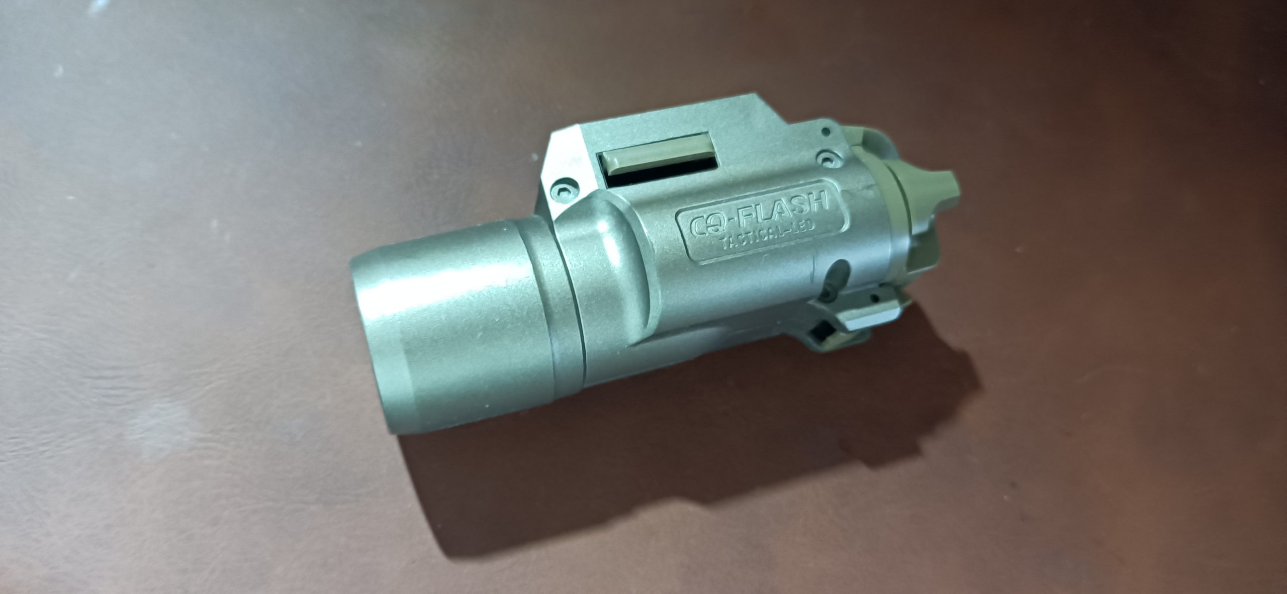 Lampe Tan Tokyo Marui