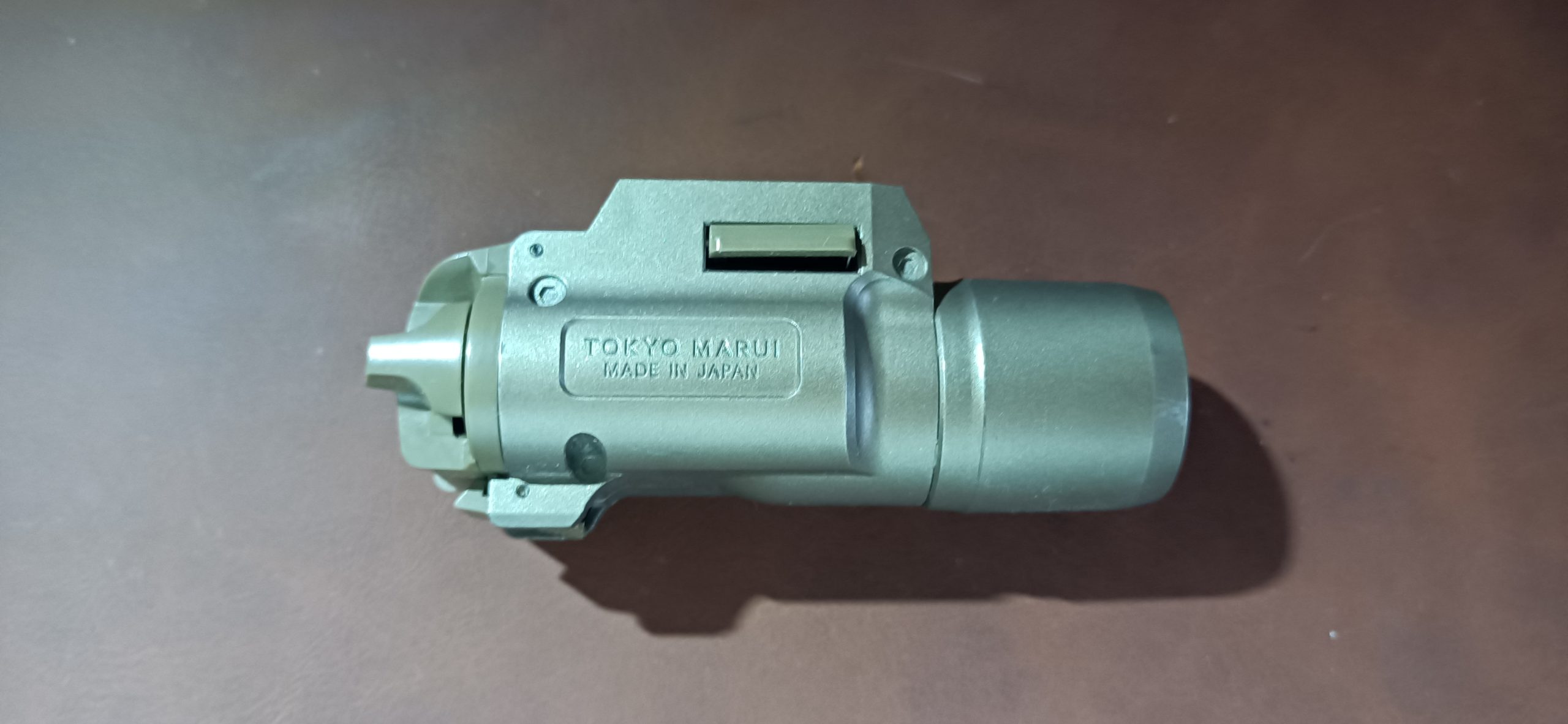 Lampe Tan Tokyo Marui