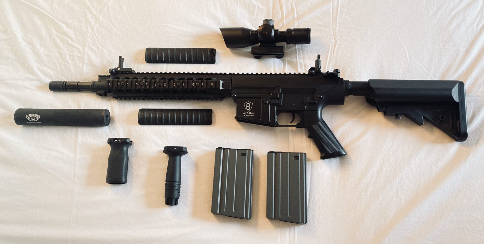 SR25 A&K