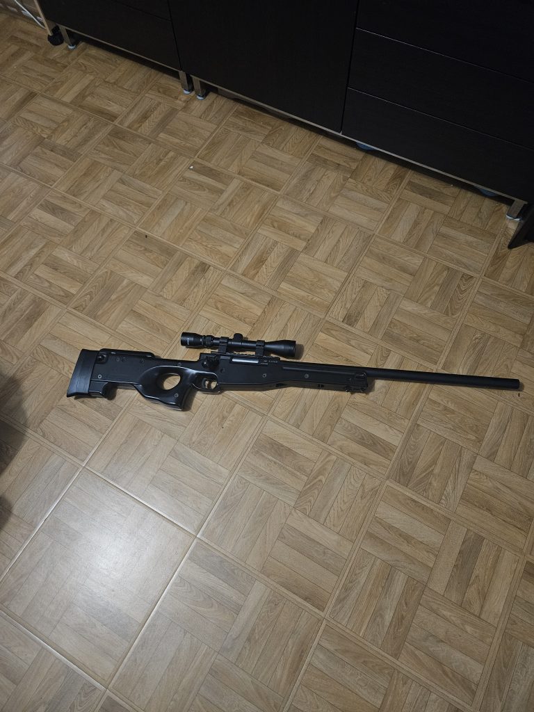 Sniper airsoft à ressort manuel