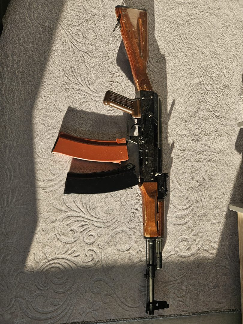 AK74 GBBR