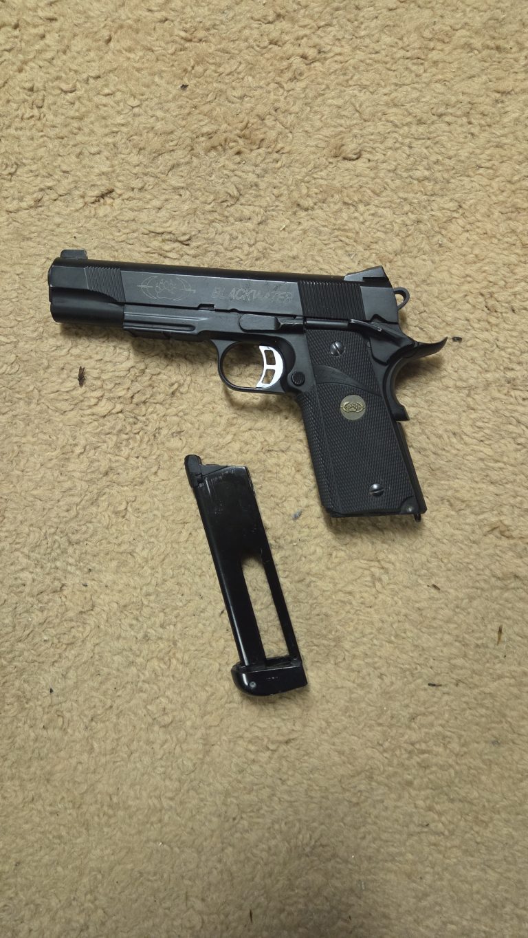 Colt 1911 "Blackwater"