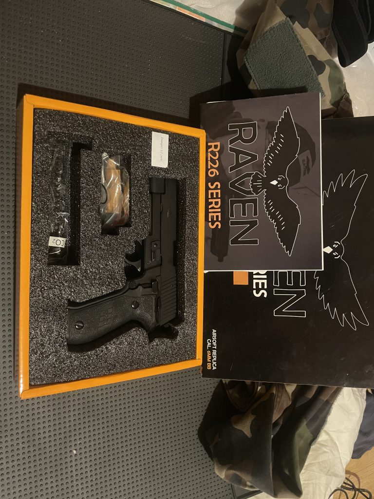Raven R226 (Sig Sauer P226)