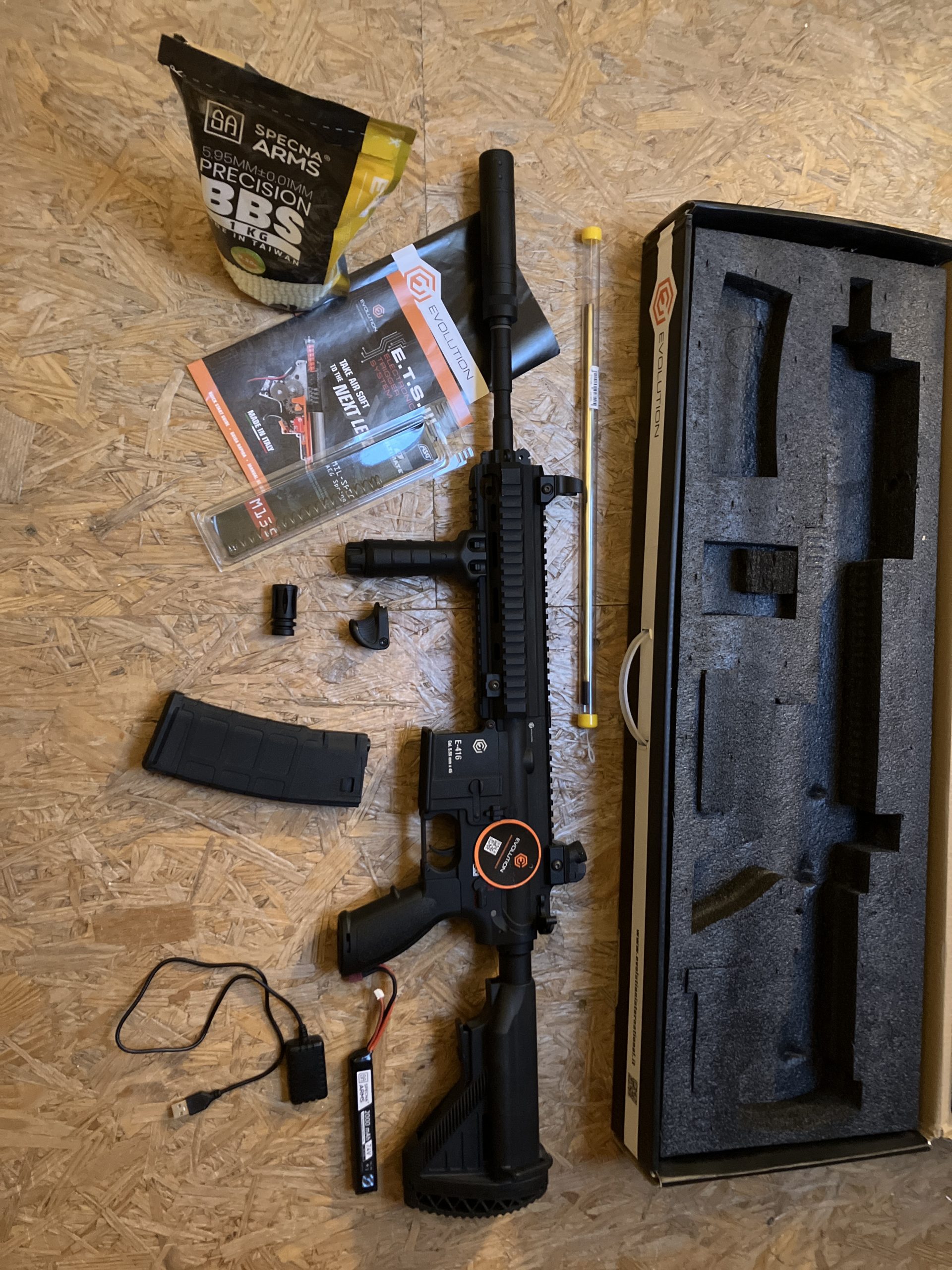 E416 AEG ETS III full métal neuve
