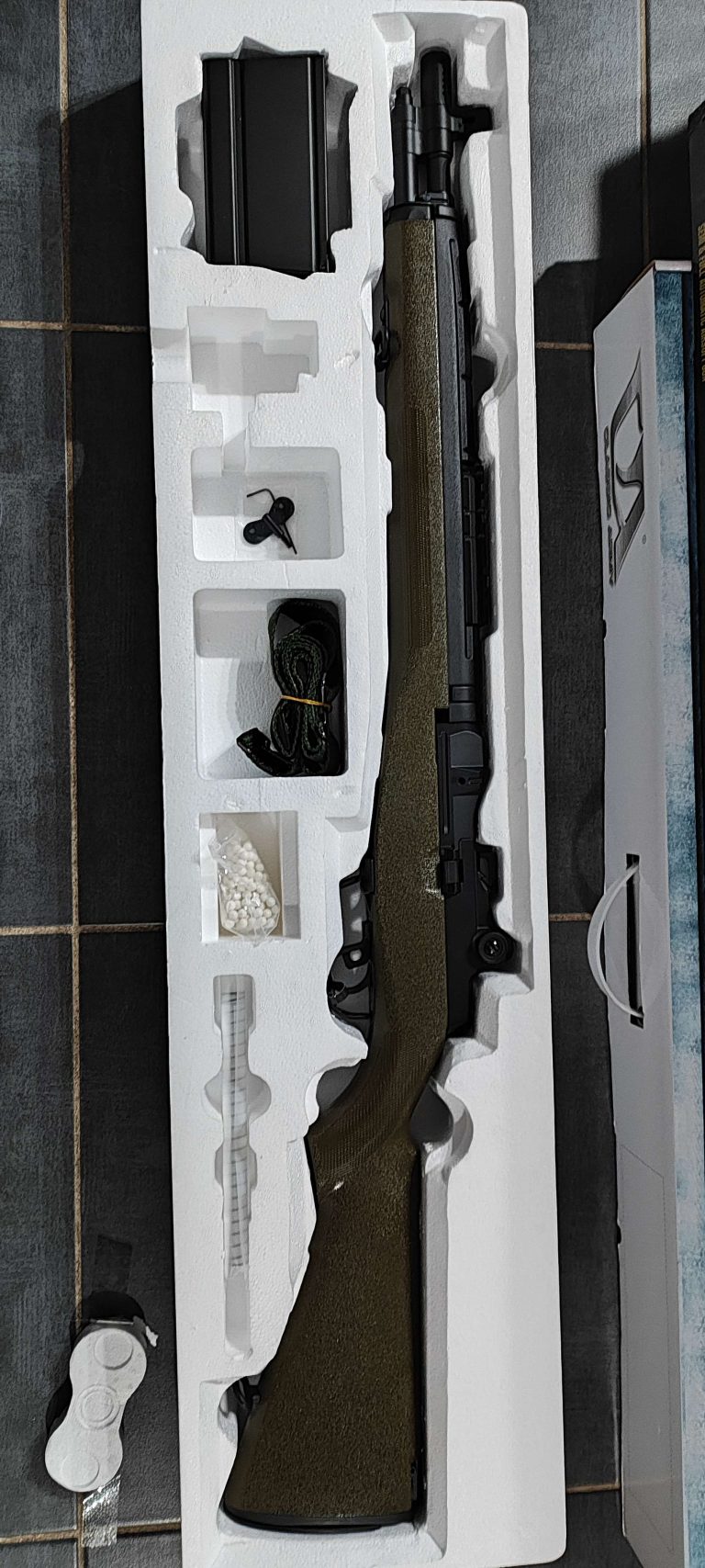 Réplique M14 SOCOM CM032A OD CYMA AEG neuve