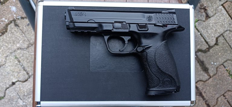 Swith & Wesson M&P9