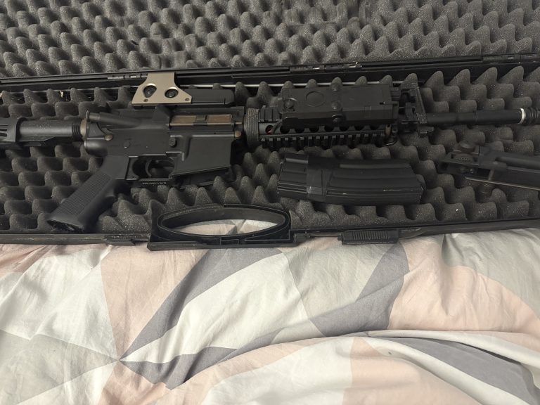 À vendre  M4A1