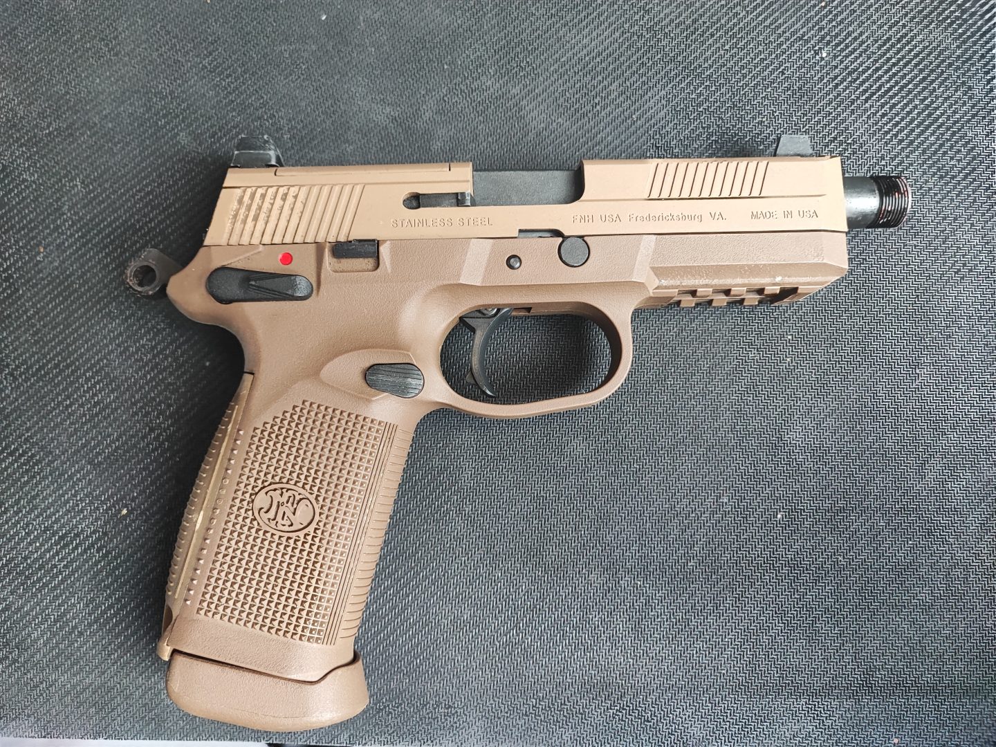 FNX-45 Cybergun Tan – Bon état