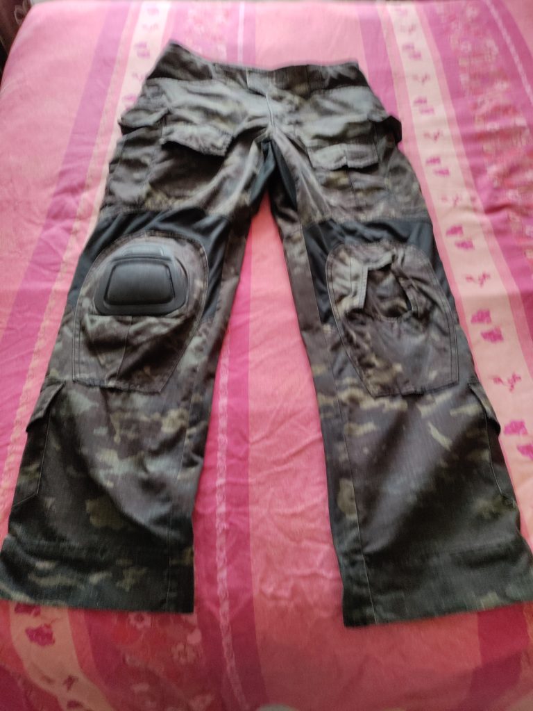 Pantalon tactique Emerson Gear W32 + accéssoires