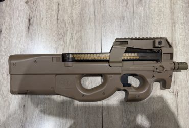 Réplique P90 DE FN HERSTAL AEG