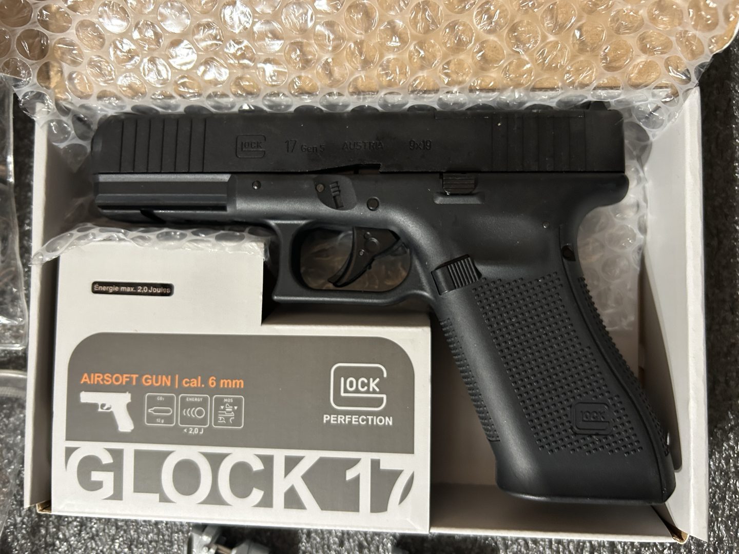 Glock 17 Gen5 MOS Co2 Blowback Noir Umarex sous licence GLOCK