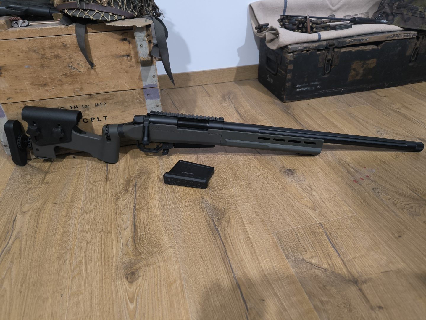 Amoeba Striker AST-01