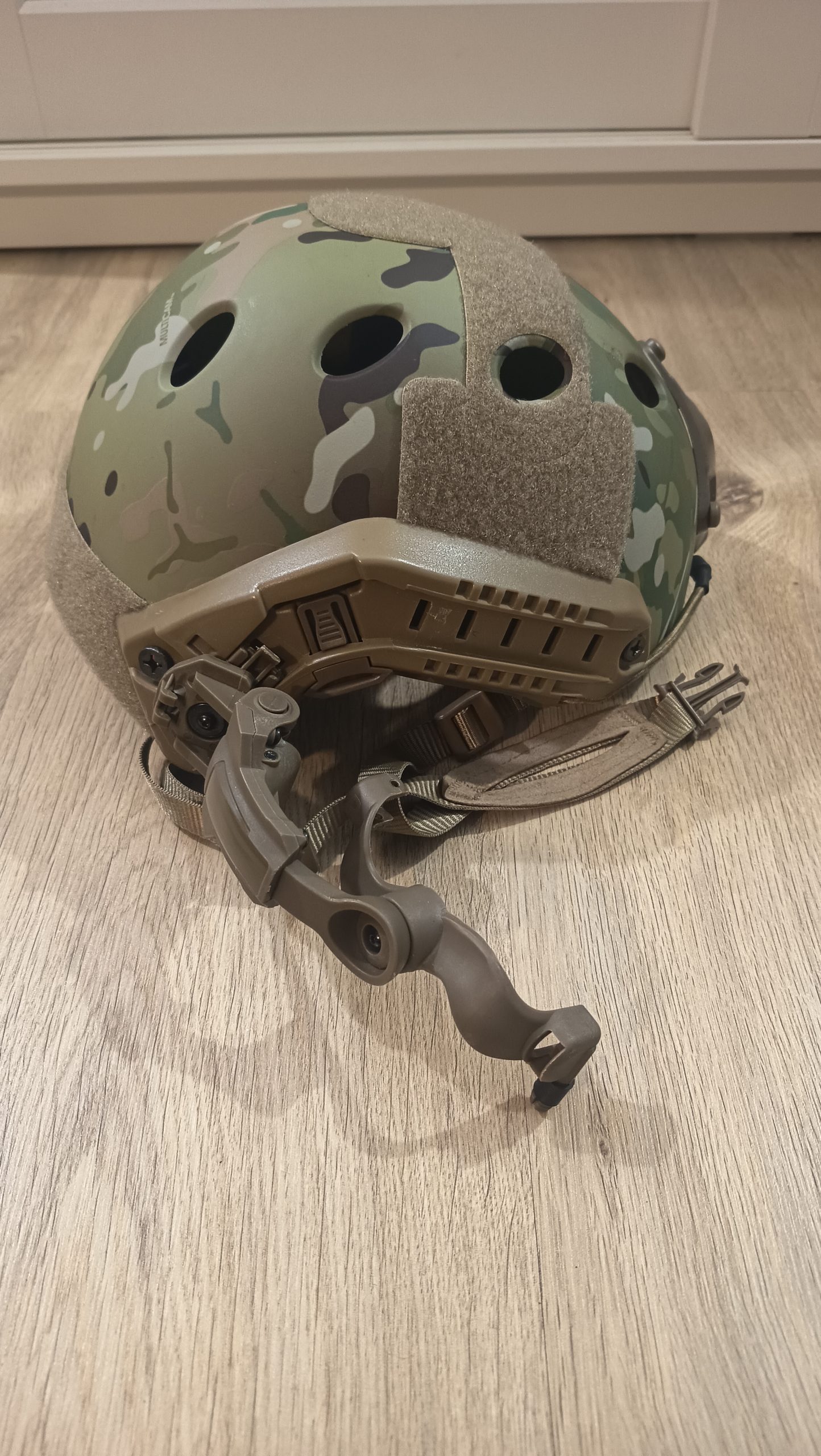 Casque fast tactique multicam