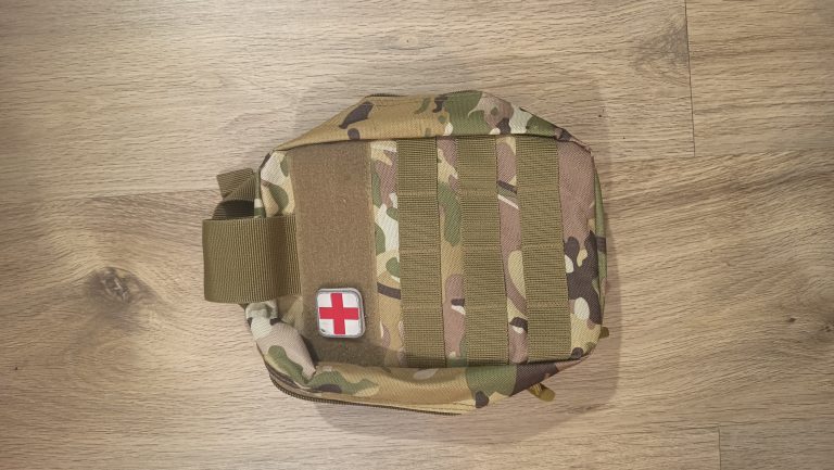 Poche medic multicam