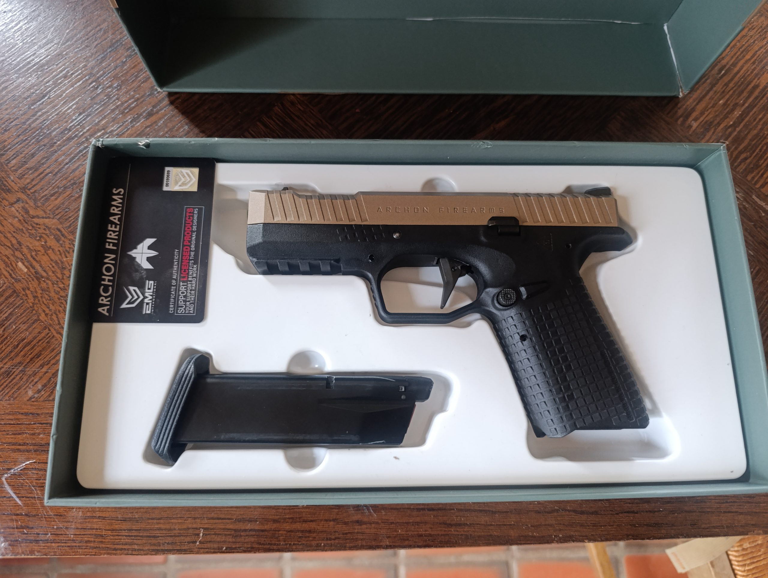 Archon Type B EMG/Cybergun