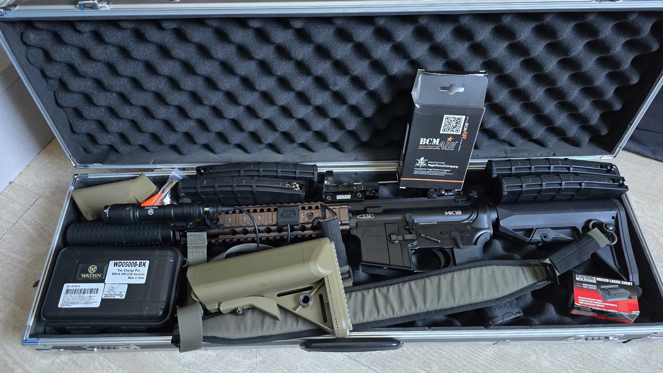 MK18 DANIEL DEFENSE EMG GBBR Pack complet