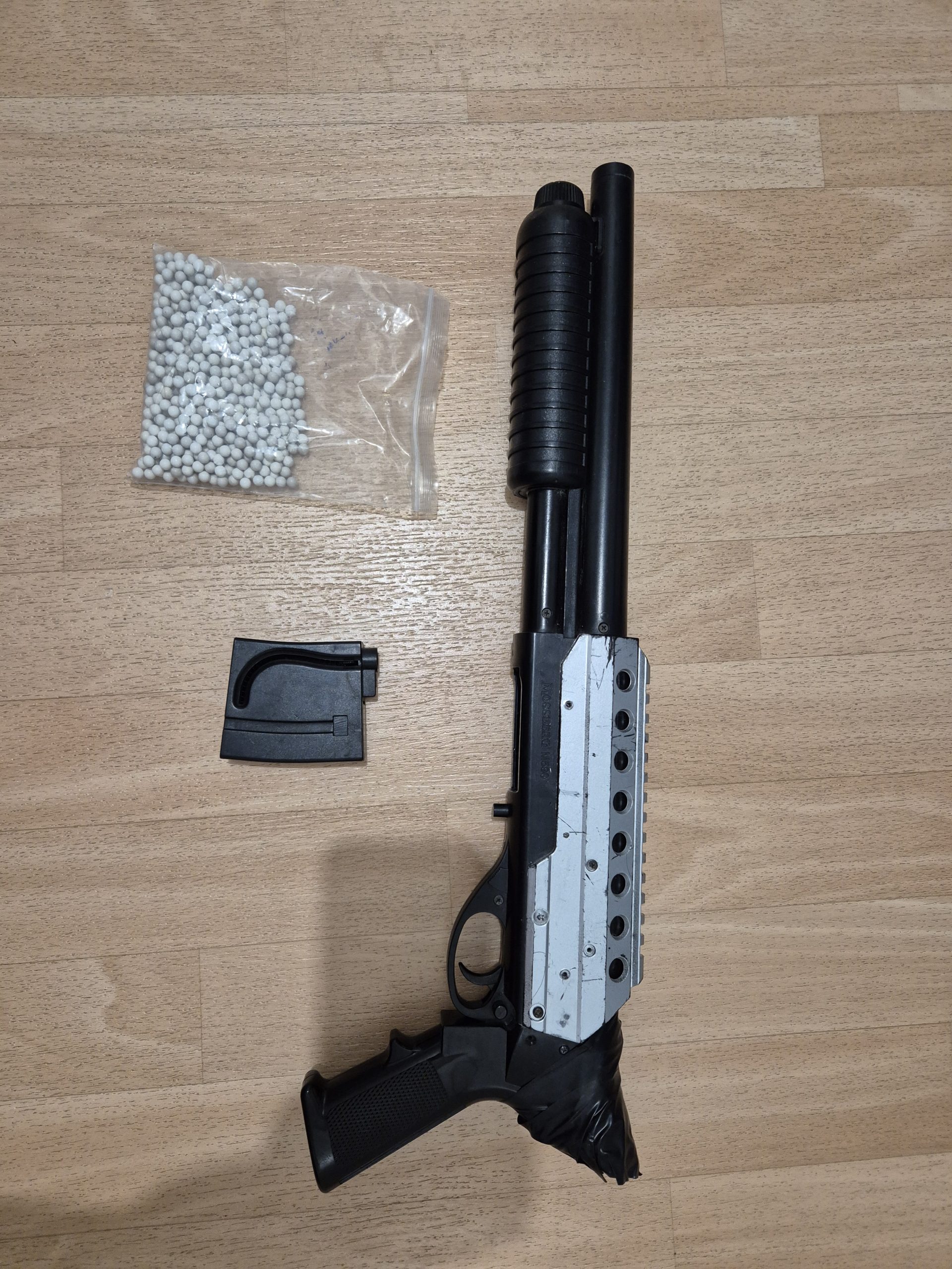 Fusil à pompe léger