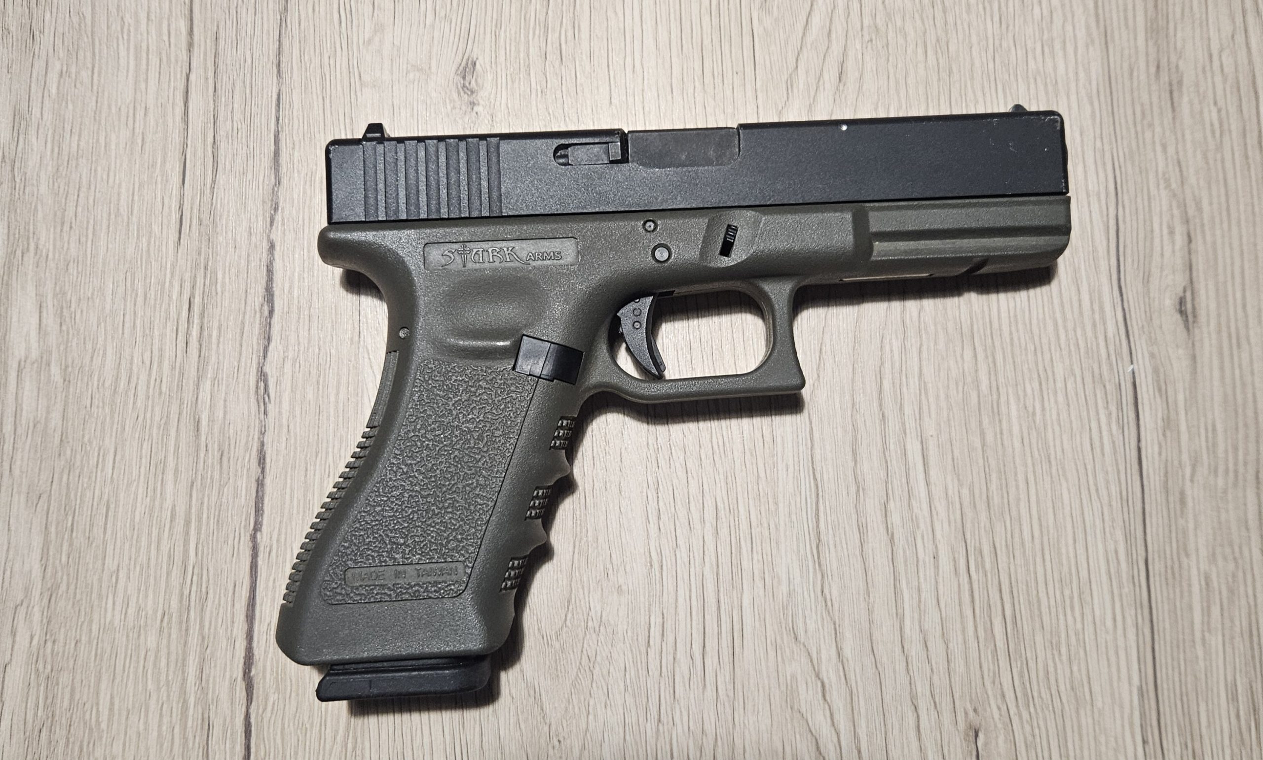 Glock 18C GBB (semi/full auto)