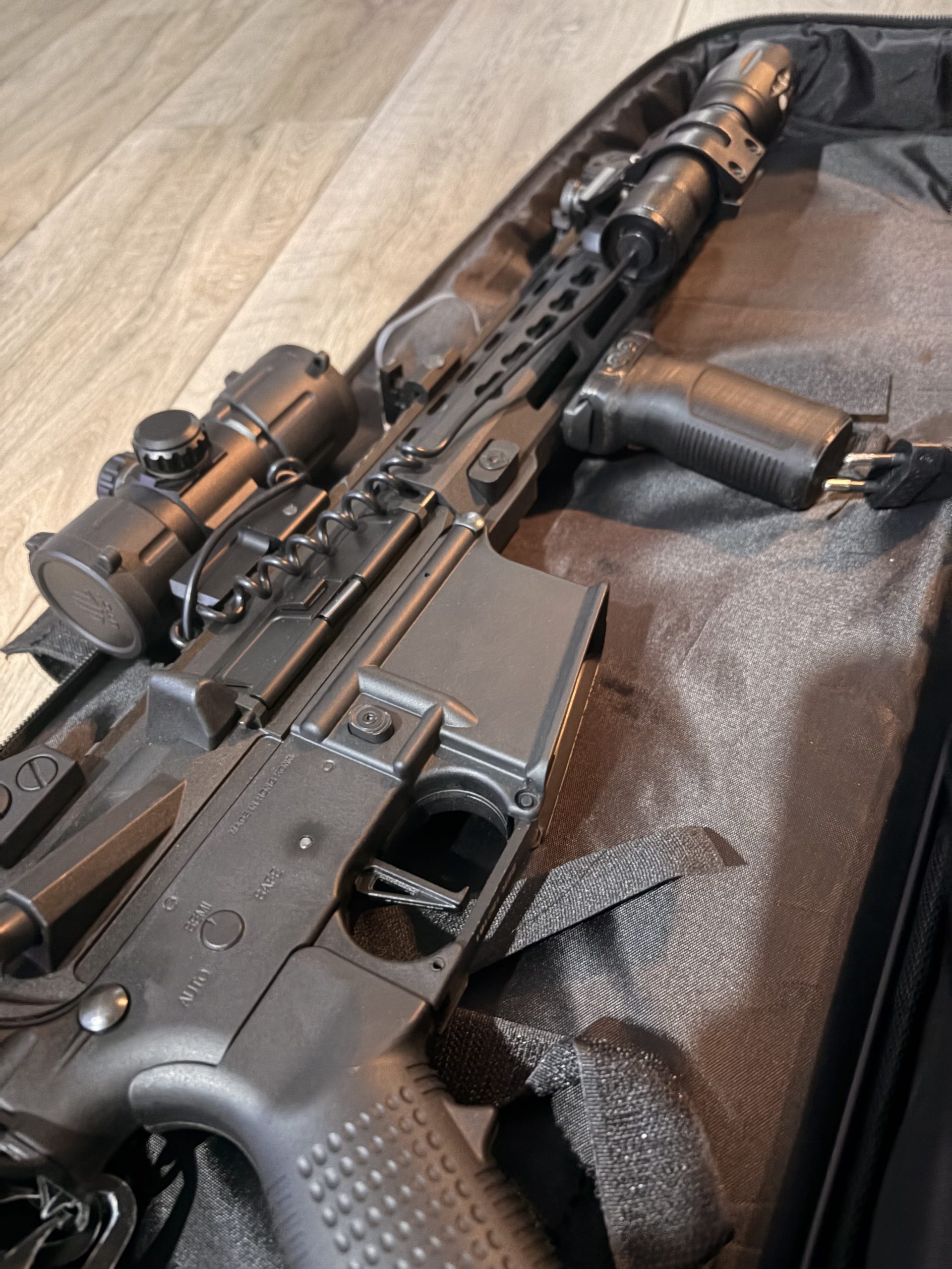 Fusil CA4 KM10 M4 Keymod 10 Pouces AEG Classic Army – Noir