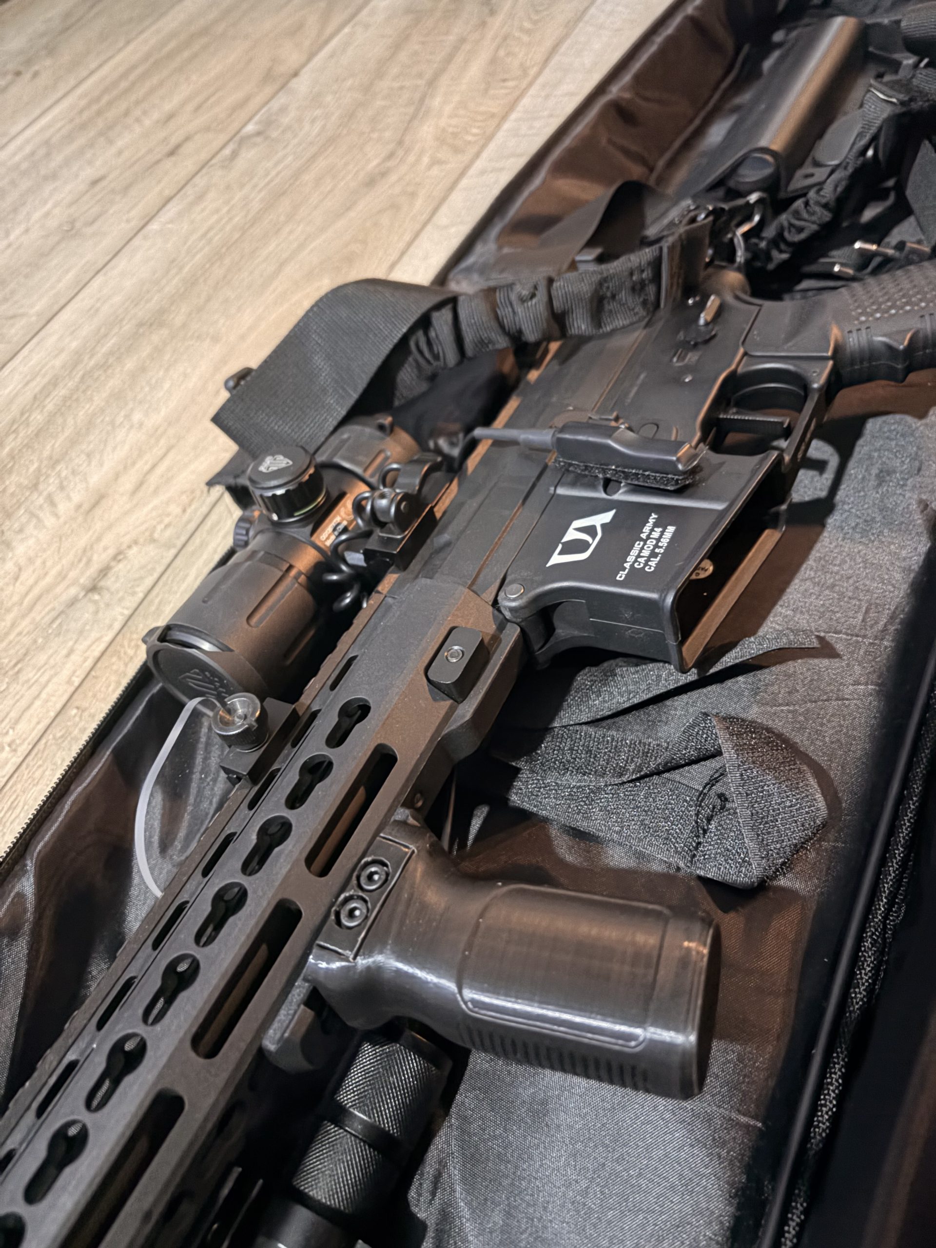 Fusil CA4 KM10 M4 Keymod 10 Pouces AEG Classic Army – Noir