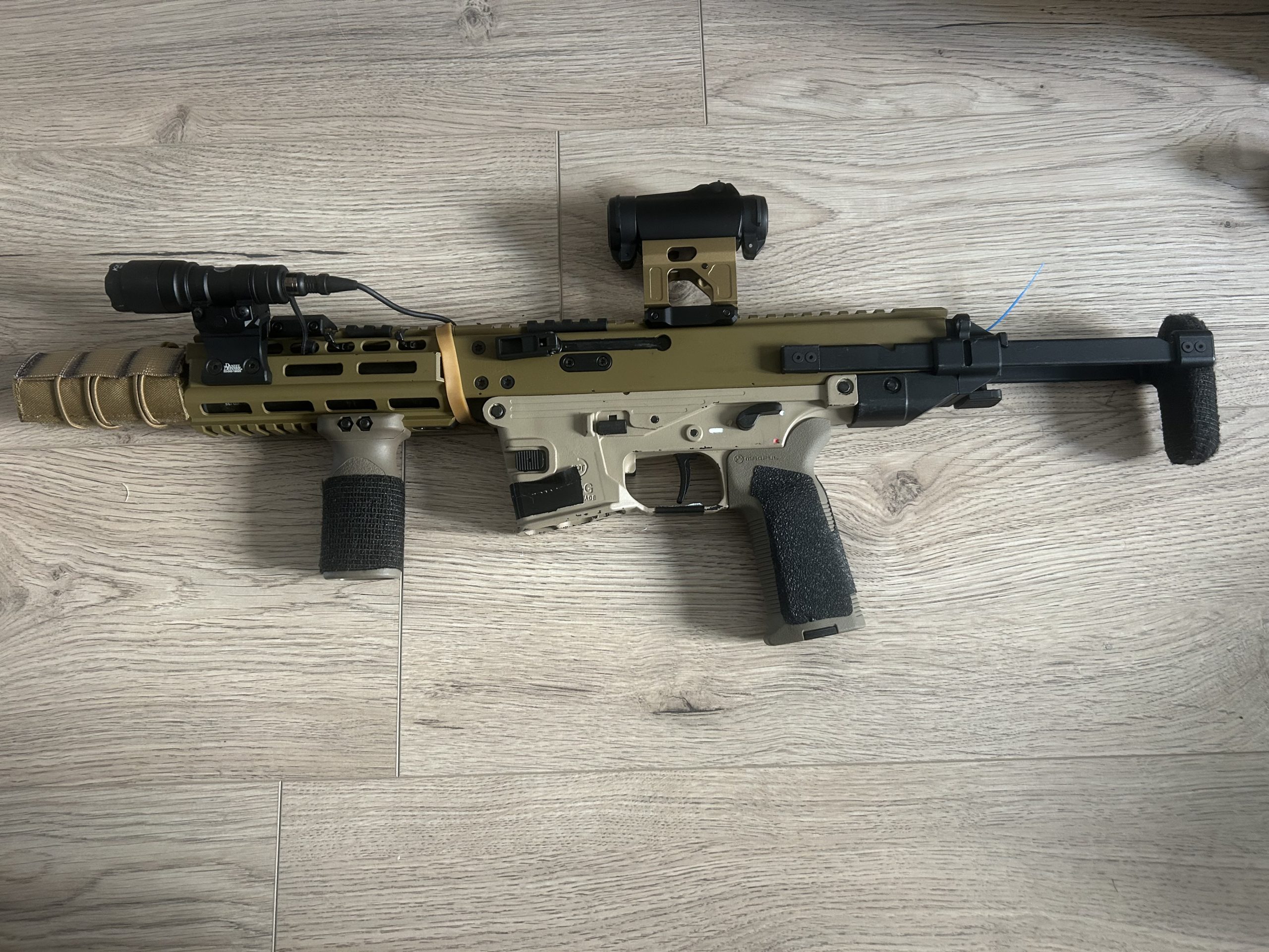 Lambda Defence GHM-9