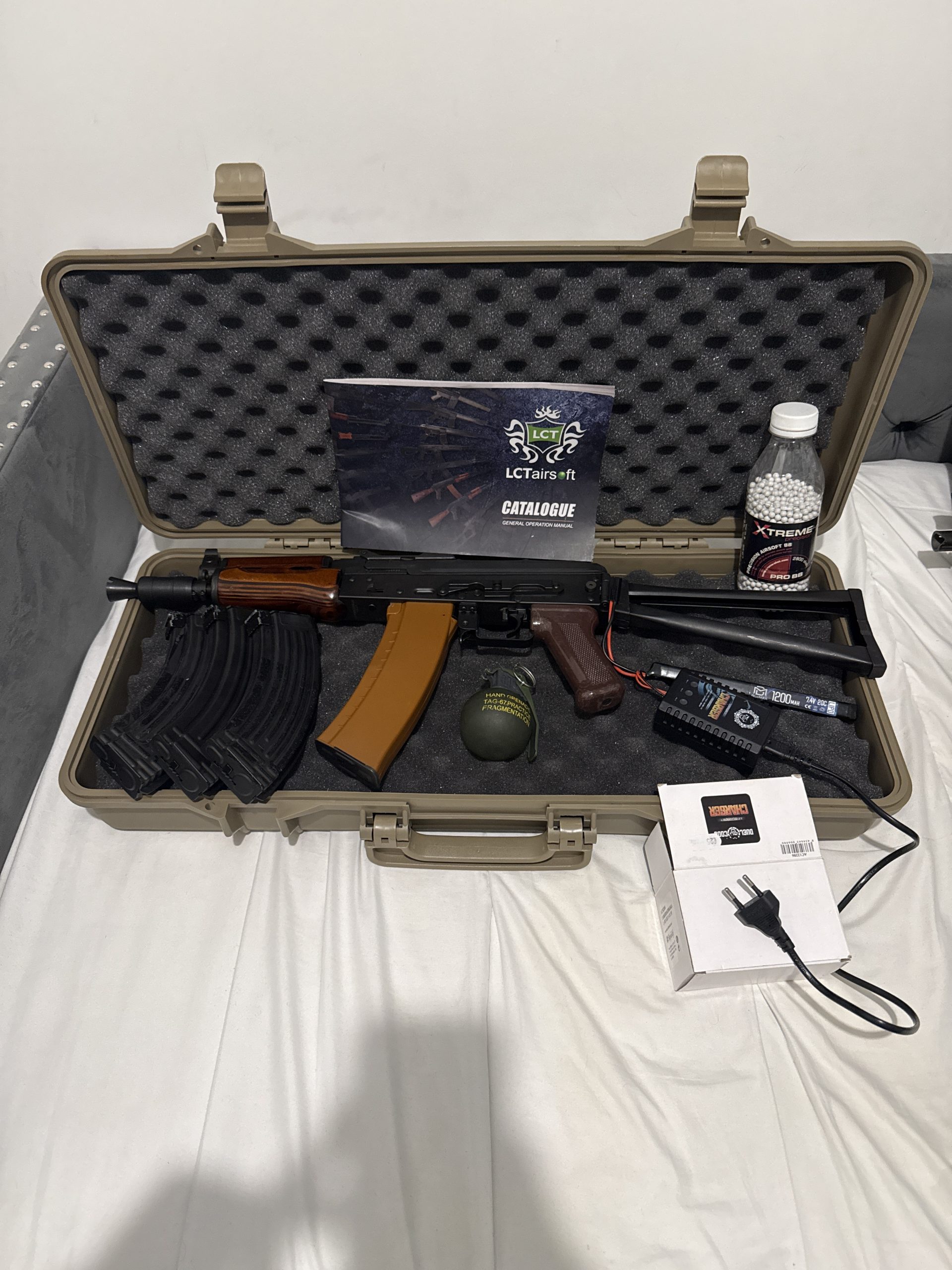 Ak74-u lct débarrasse vite