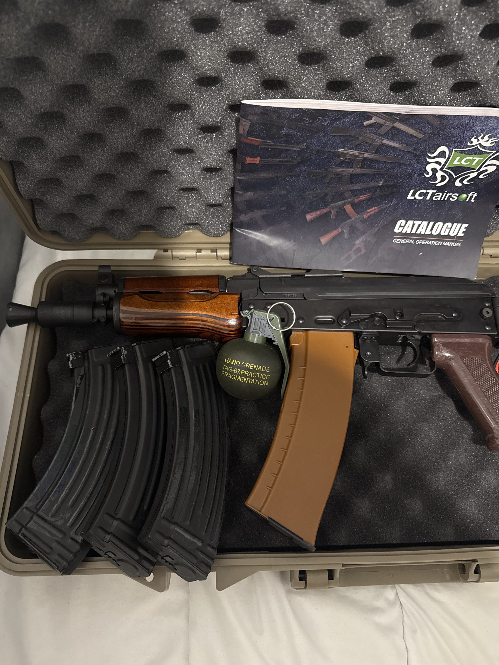 Ak74-u lct débarrasse vite