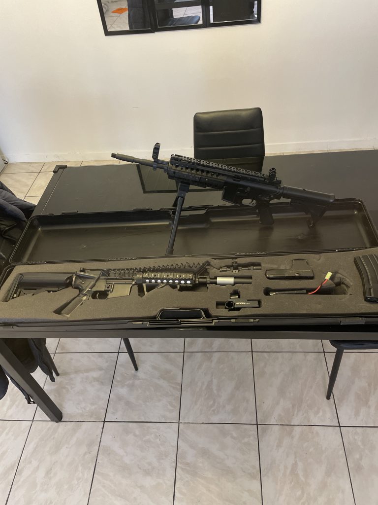 Réplique m4