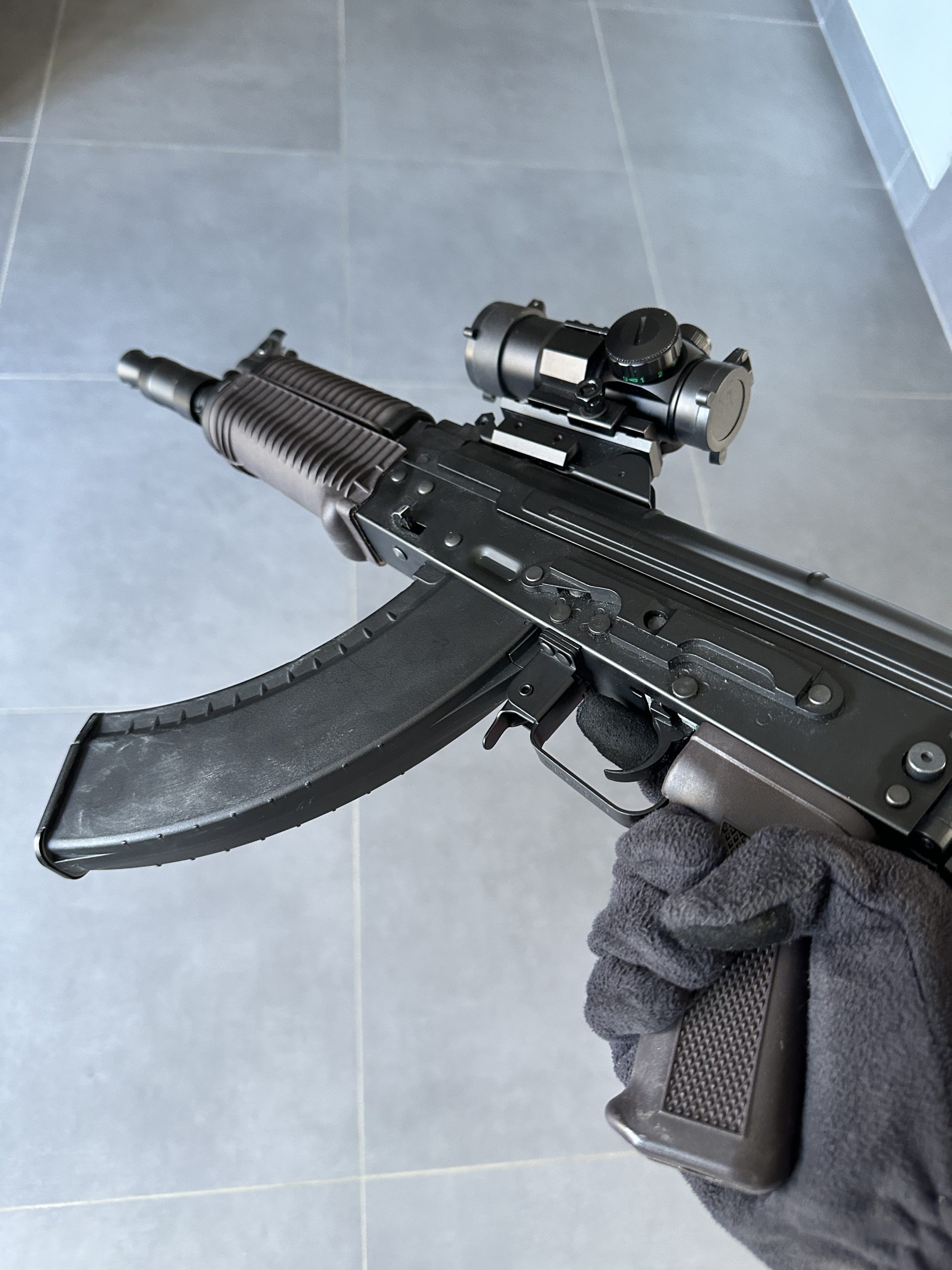 CYMA AK74U AEG — Pack complet, 6 parties jouées