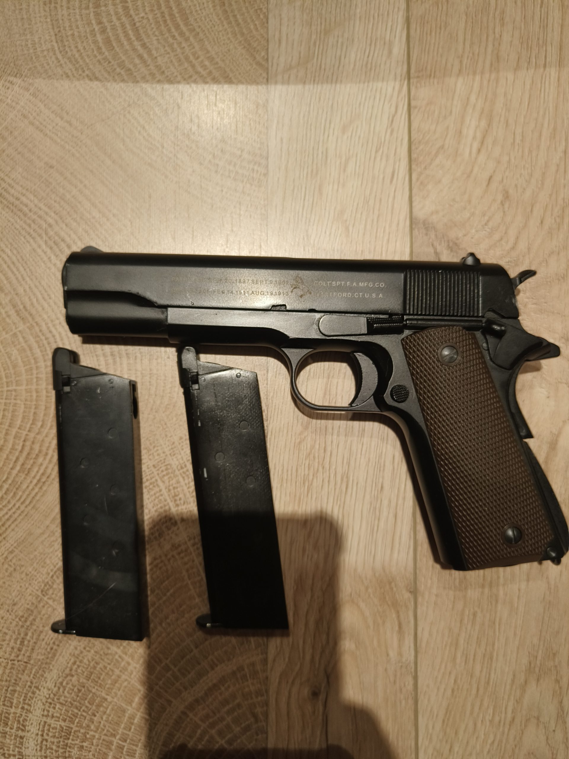 Colt 1911 kjw