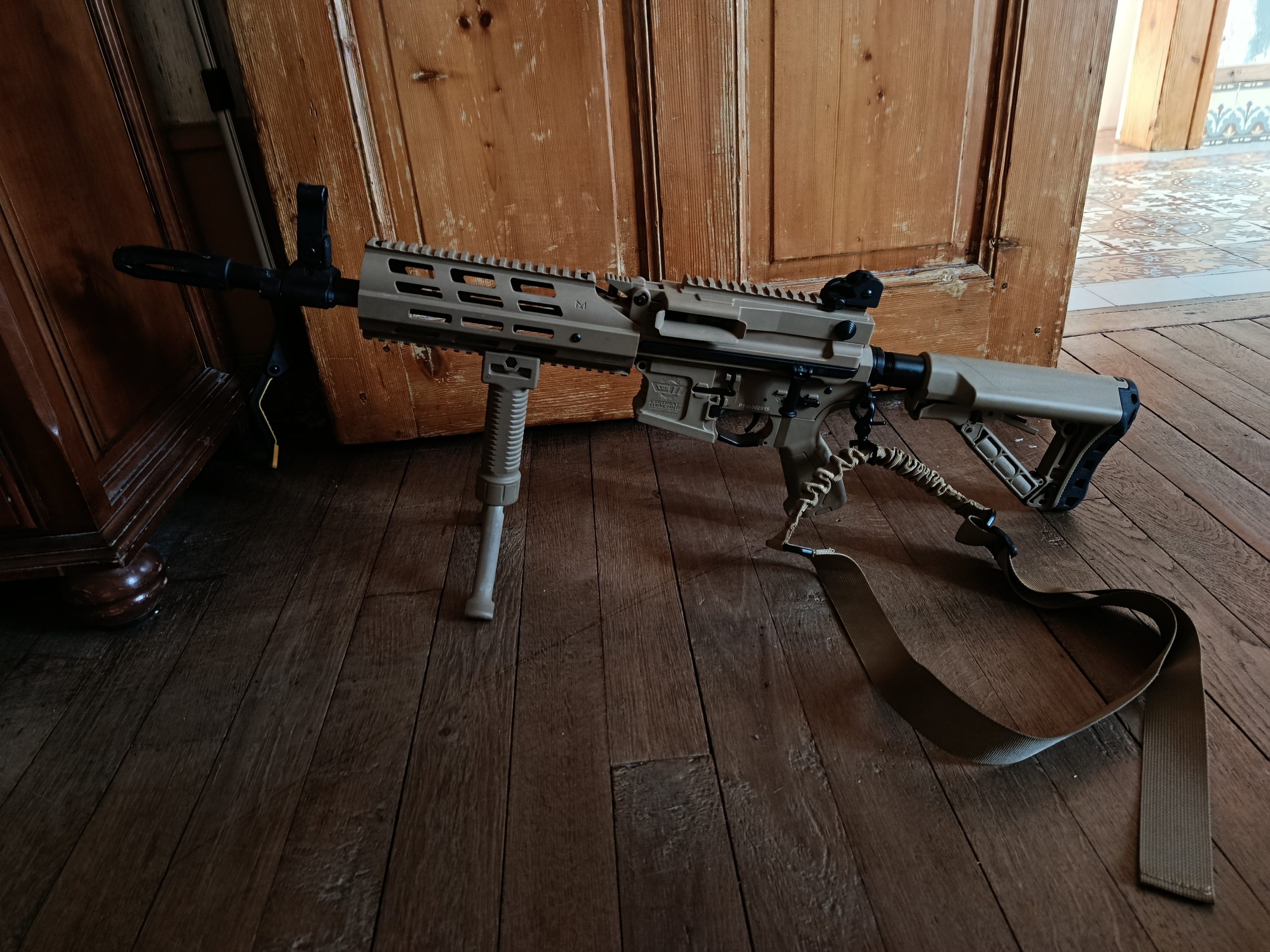 CM16 LMG Tan G&G