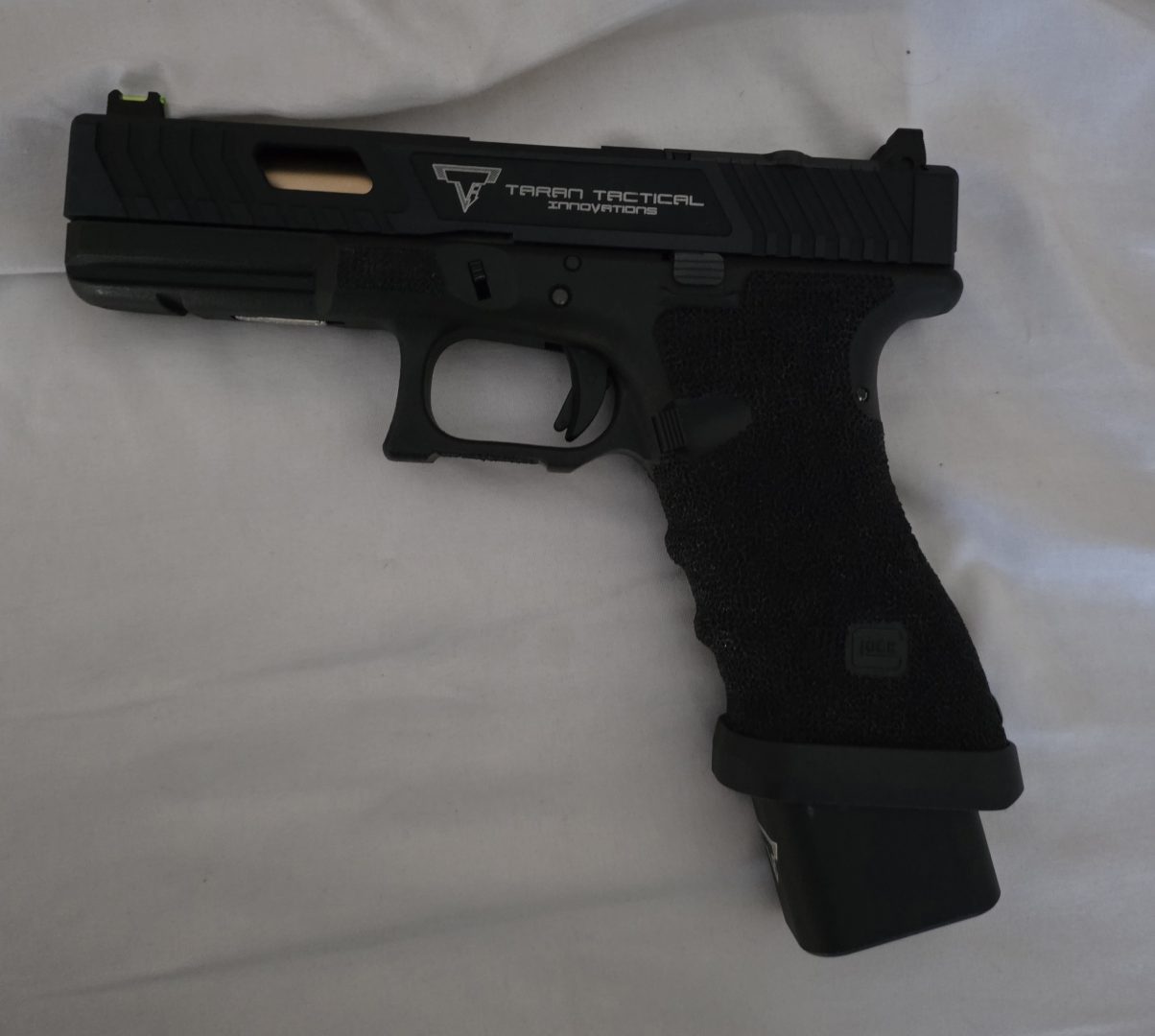 Glock 17 GEN 3 Tokyo Marui Taran Tactical Innvovation (TTI)