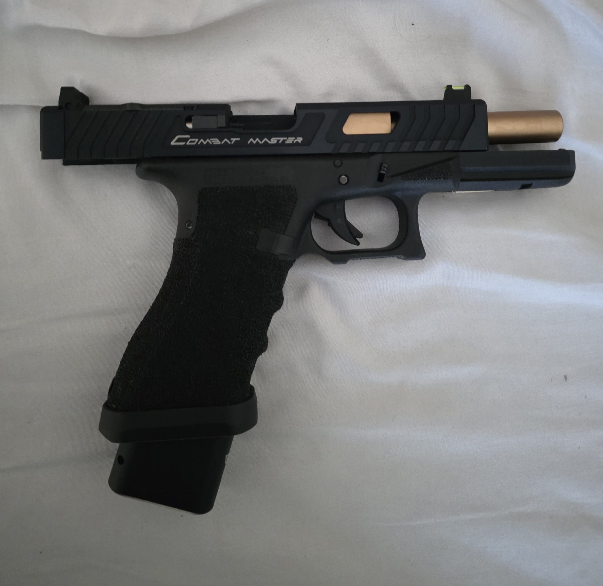Glock 17 GEN 3 Tokyo Marui Taran Tactical Innvovation (TTI)