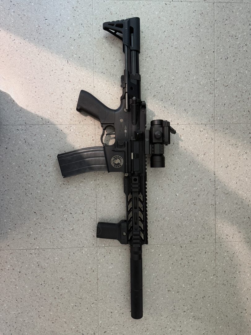 AR TRÈS PRÉCISE FULL METAL
