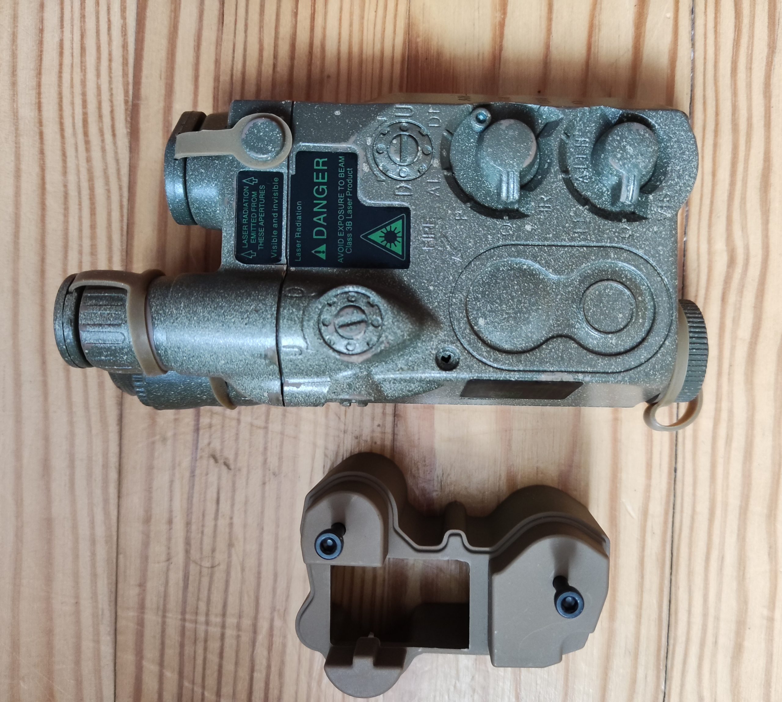 Boîtier An-Peq 16 / Batterie Lipo 11,1V