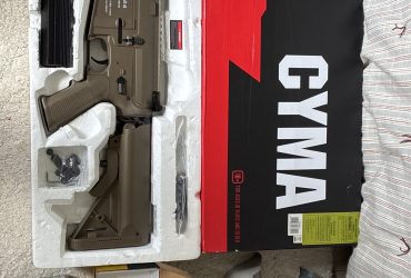 Réplique airsoft M4 + accessoires